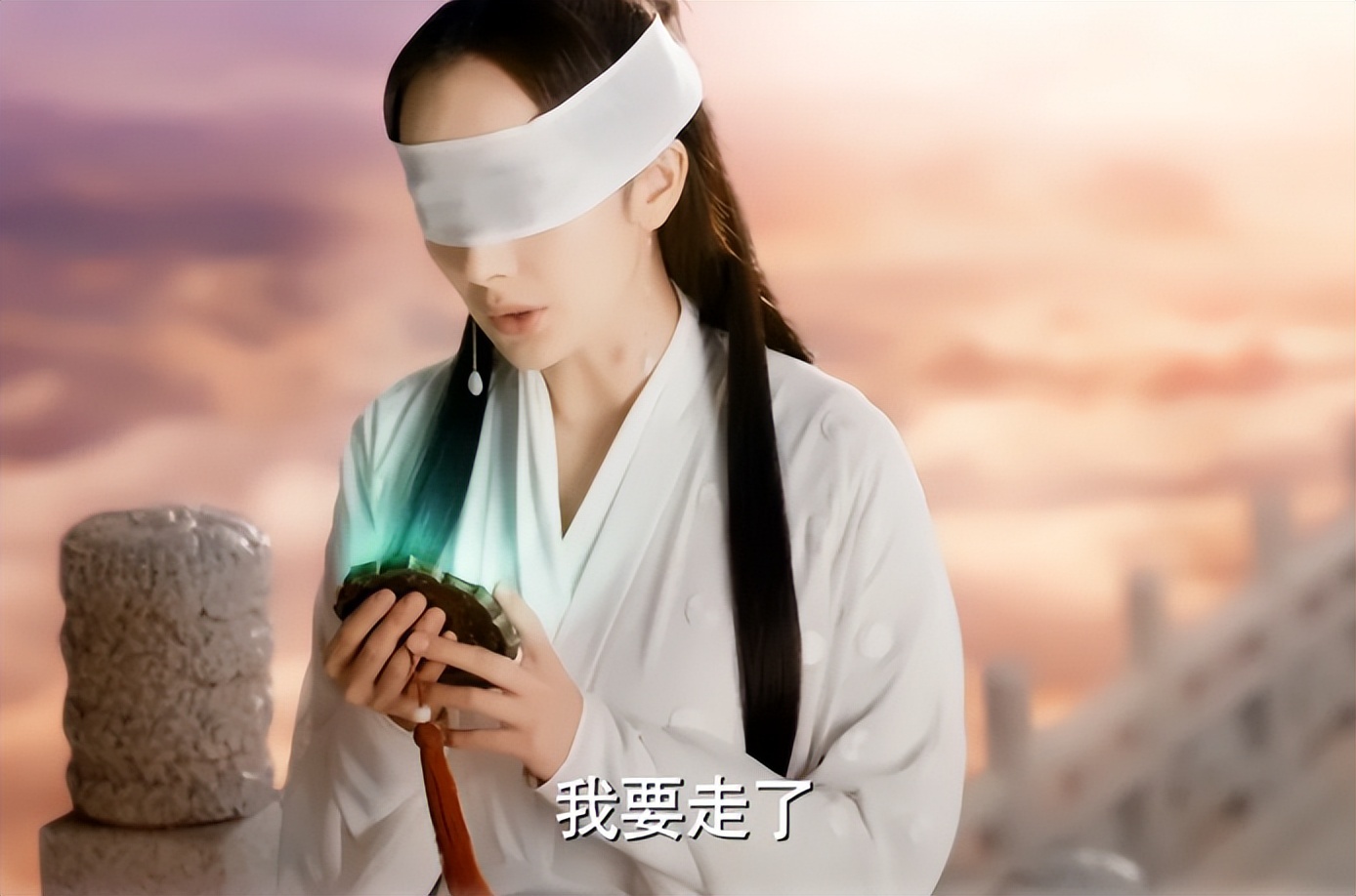 忍无可忍弃剧了!李沁《一笑随歌》越看越离谱,编剧可以下岗了