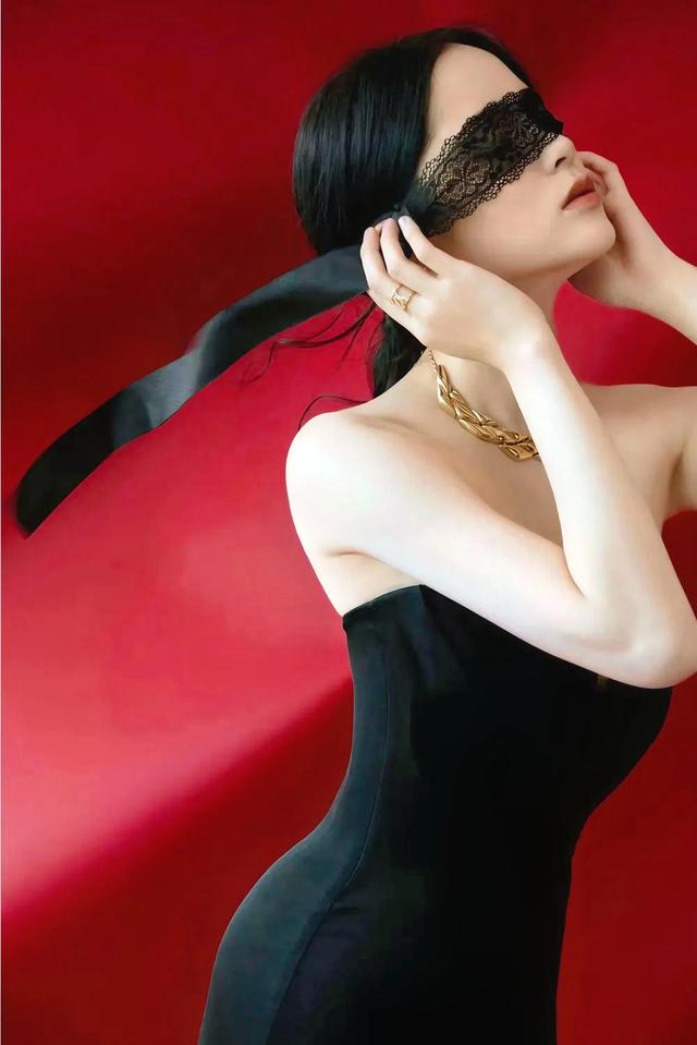 港台女明星：欧阳娜娜