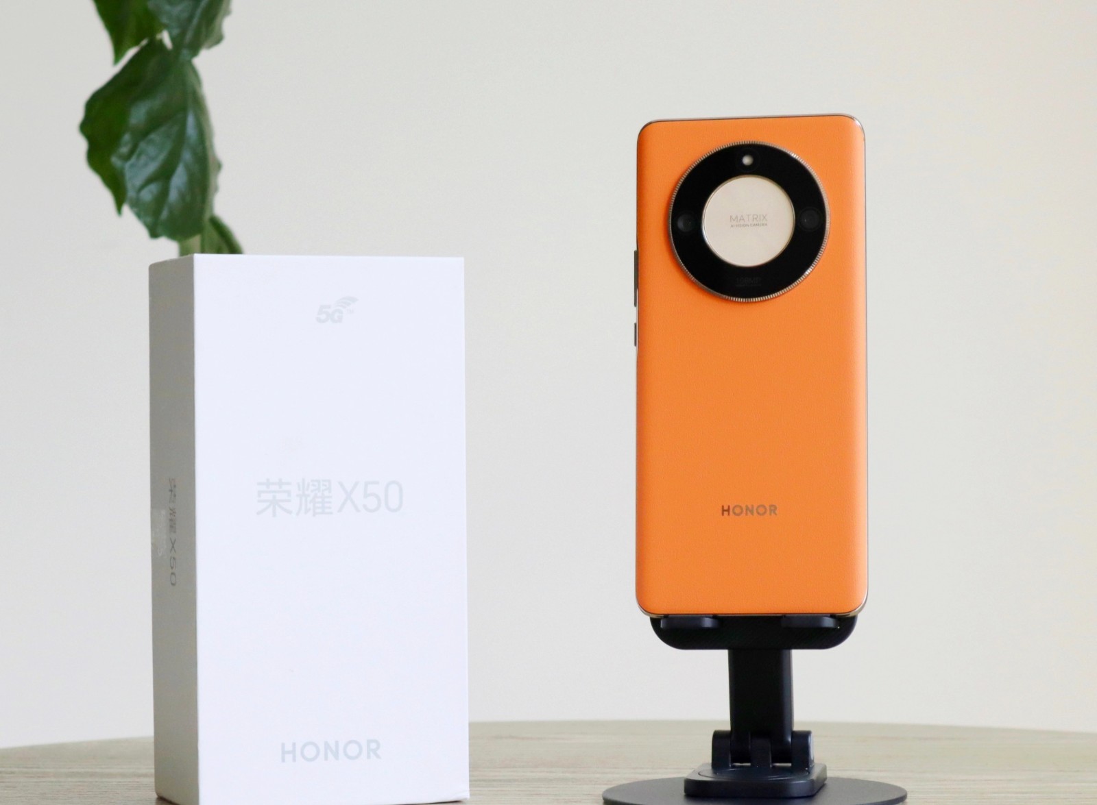 荣耀不要利润了?一亿像素+256GB+4nm骁龙芯,如今低至934元起