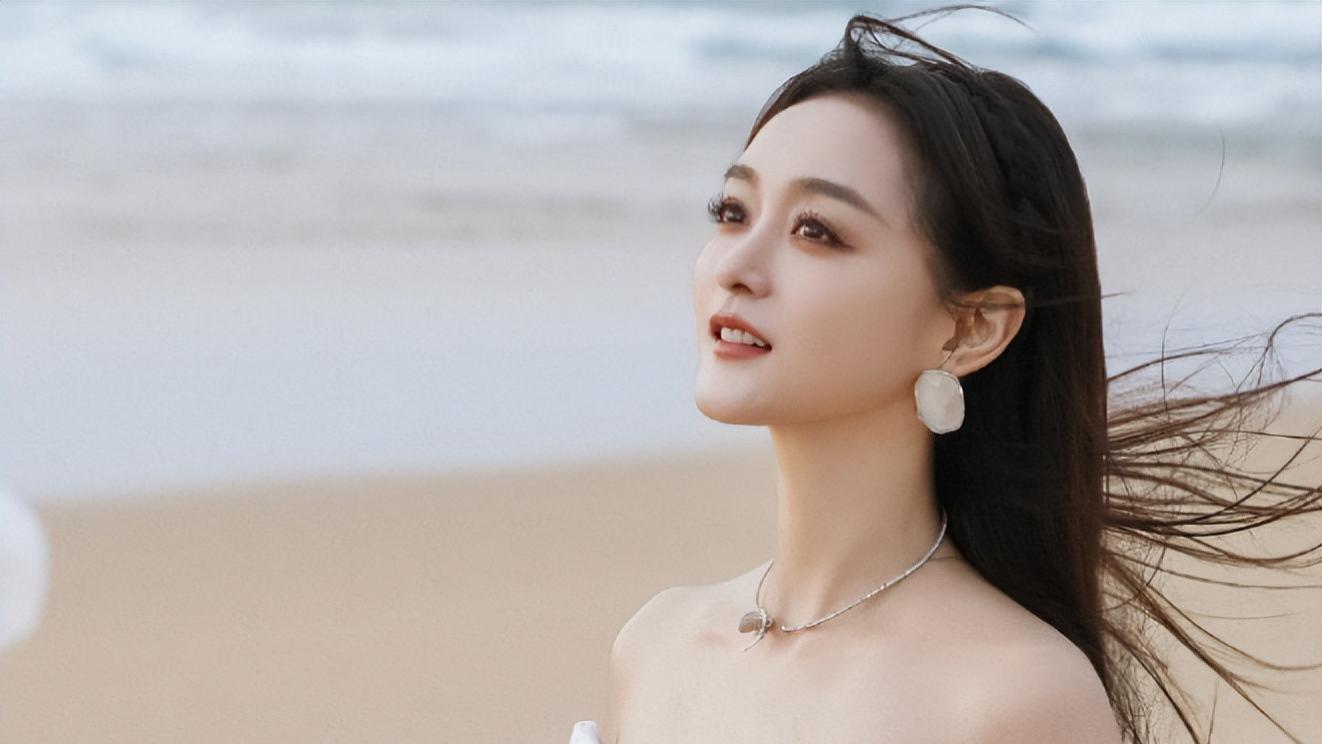 《乘风2025》三公又淘汰2位热门姐姐，却让观众看出谁被力捧