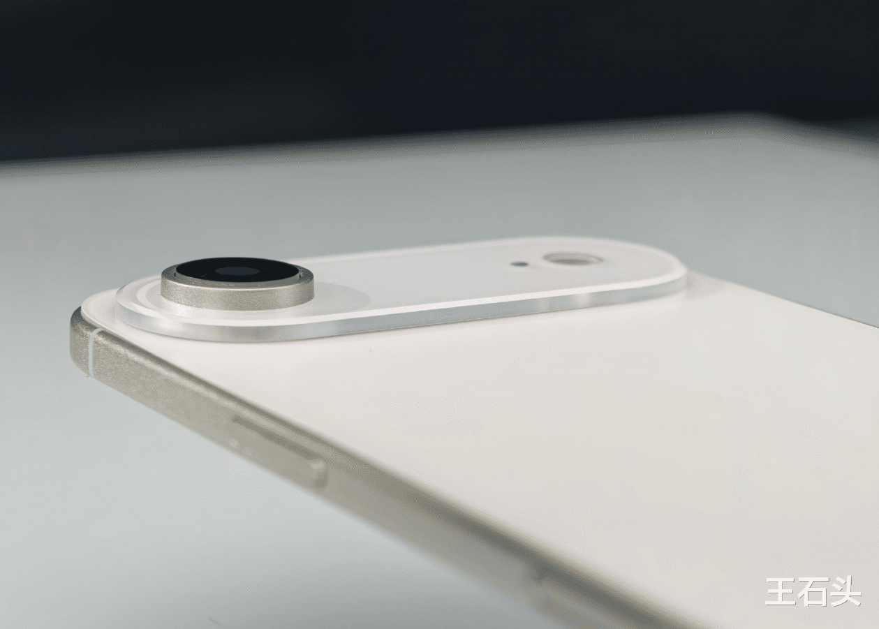 蘋果重回十年前！iPhone17 Air電池確認，果粉很難接受！