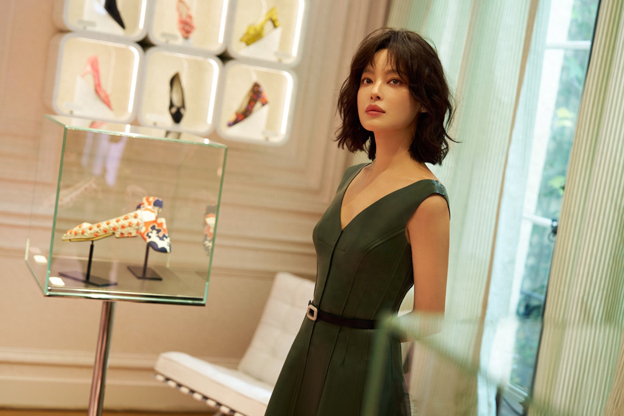 辛芷蕾 最新工作随拍