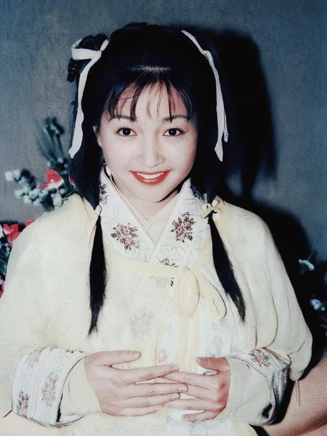 这6位发福的女星好可惜！年轻时倾国倾城，老了却胖成“土肥圆”