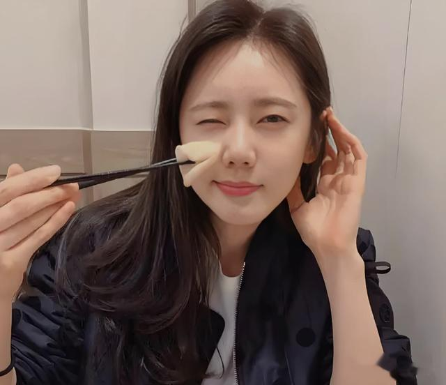 远嫁中国8年！李在明当选后，46岁的秋瓷炫，又多了一个总统人脉