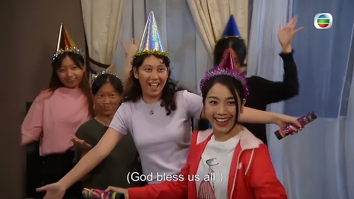 恭喜!26岁TVB落选港姐宣布再做妈妈,两年抱两诞下细仔儿女双全