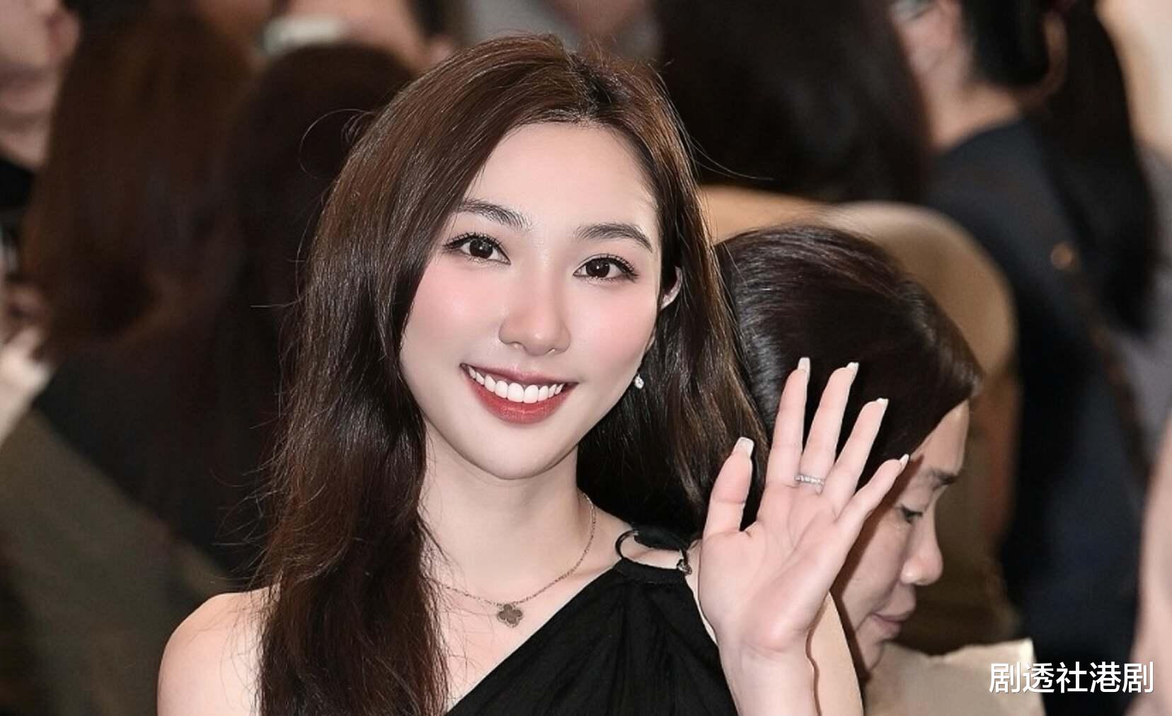 恭喜!TVB人气女星宣布平安生女,仅用一小时便成功剖腹分娩