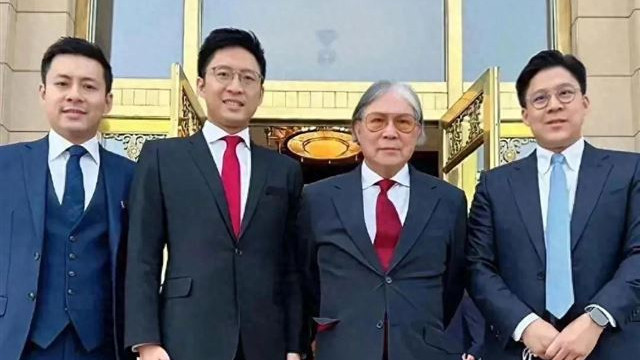 霍启仁晒甜蜜合照为未婚妻庆生，女方已经冠夫姓，两人今年内完婚