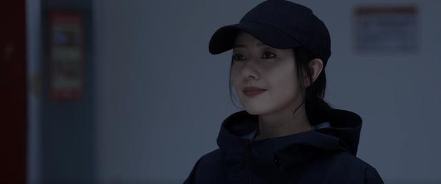 《绝密较量》:明牌对决下的暗流,赵亚苧卧底任务引热议