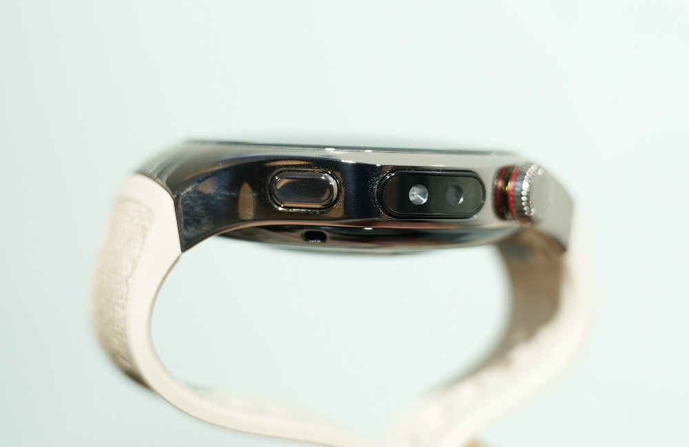 3秒啟動1分鐘完成體檢！首款純血鴻蒙手表華為Watch5深度體驗