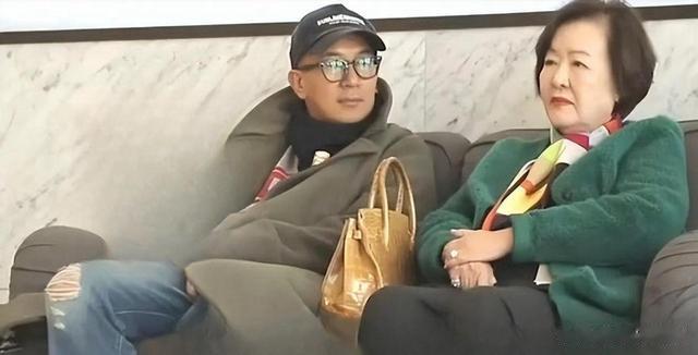 台媒曝光了大S火化时的现场情况，但舆论却有些出乎了台媒的预料