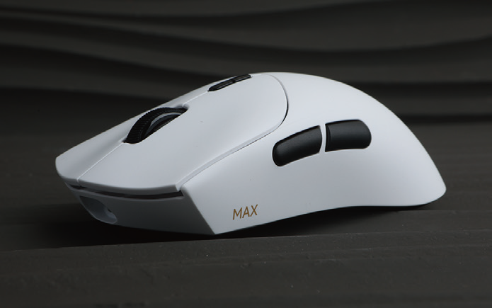 提升全面,右手对称鼠标新标杆!体验雷柏VT7系列双模双高速游戏鼠标