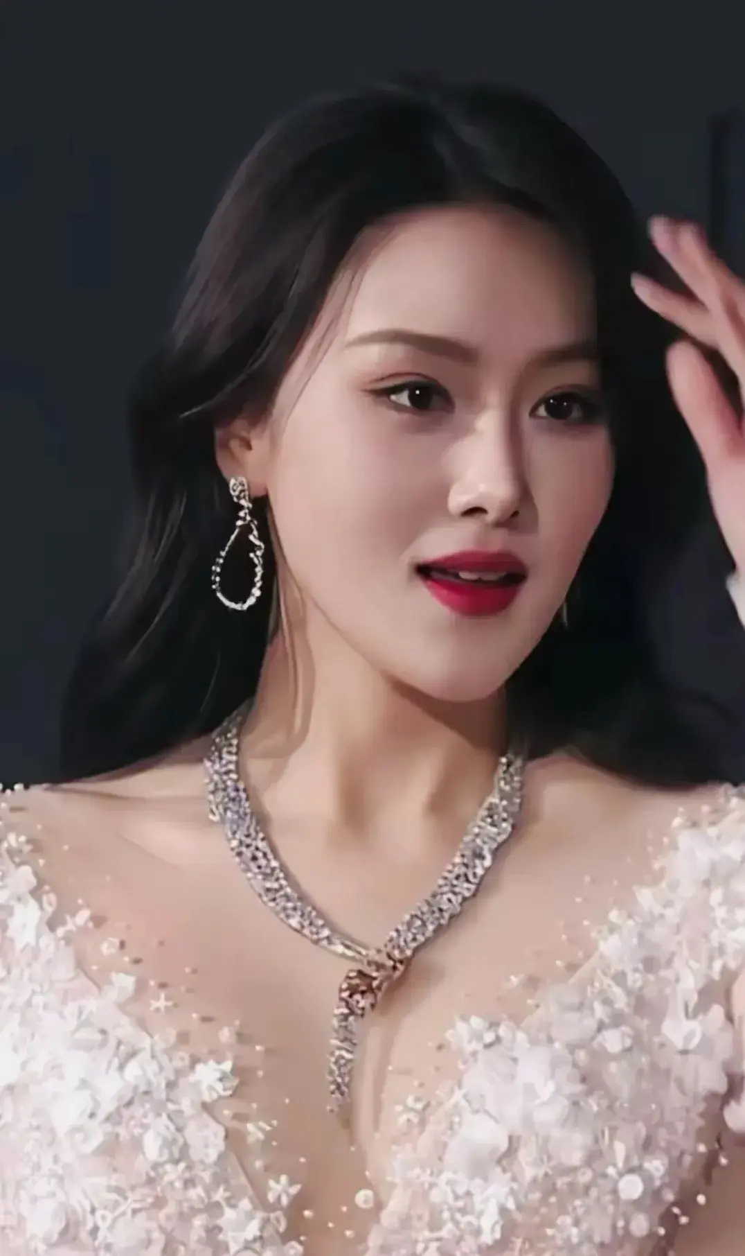 张柏芝五一带儿子出去旅游,找张馨予借车被拒,原因笑翻全场