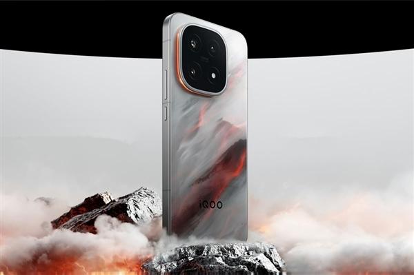 iQOO 15 Ultra風扇設計圖公布：性能釋放更充分更持久