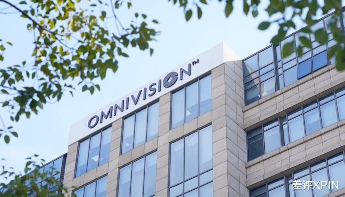 你手機攝像頭里的“萬年老三”，這次也想上桌吃飯