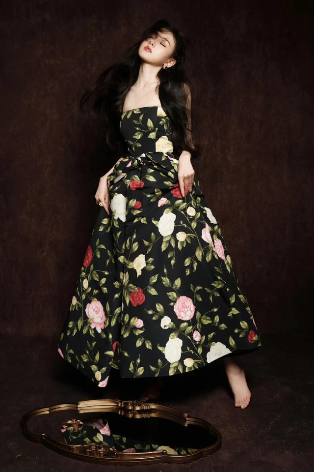 宋祖儿,一回归就爆了,真是长在人审美上了