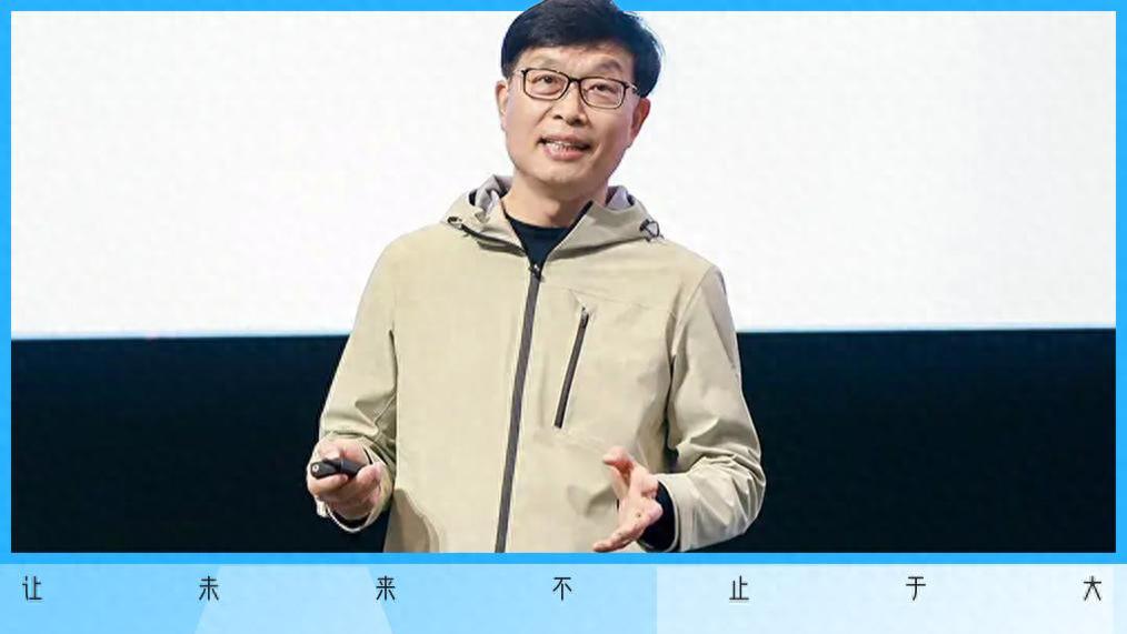 方洪波迎战雷军，祭出两大Agent