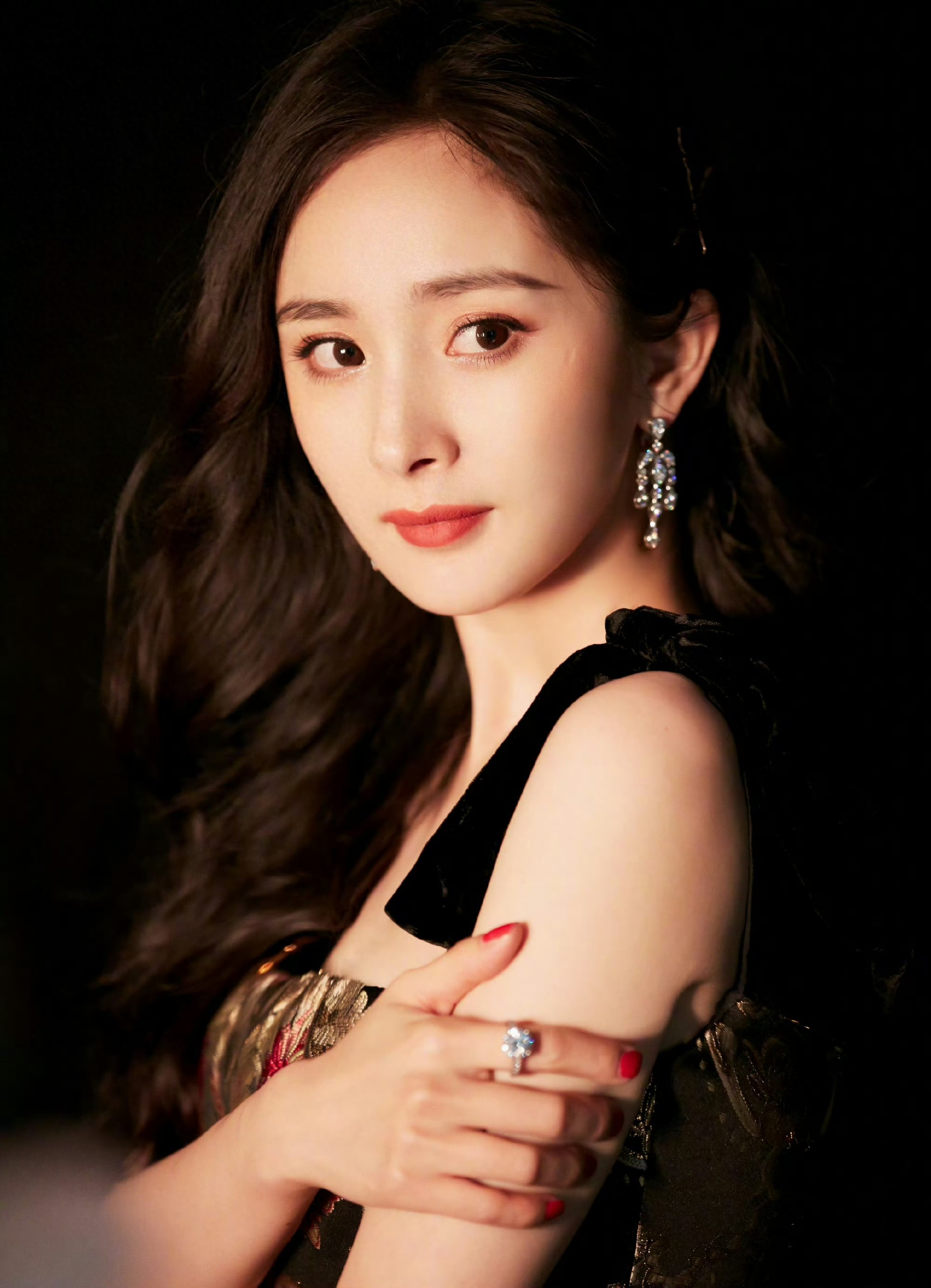 杨幂人家富贵花\uD83C\uDF38，19年亚洲偶像盛典