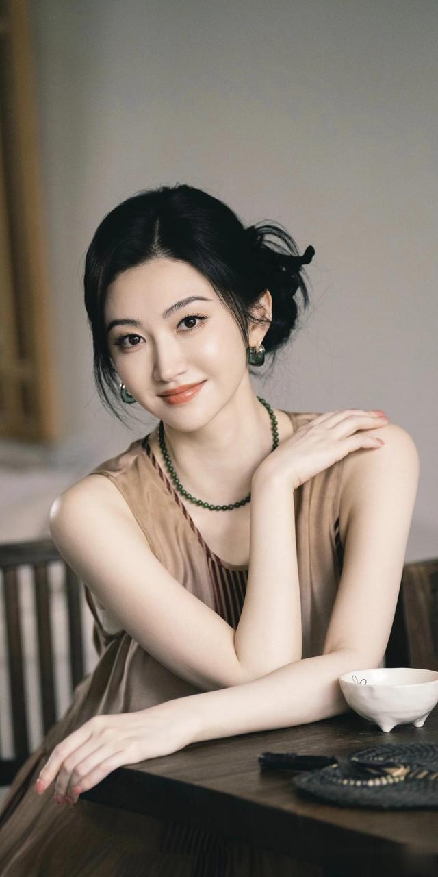 景甜 谁看了都会心动呀!