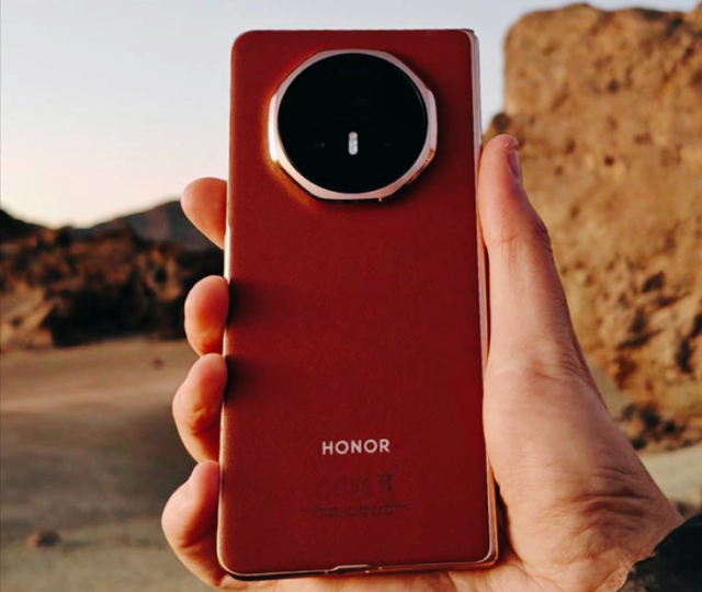 荣耀Magic V5到底有多猛?性能怪兽+极致轻薄,续航更是强劲