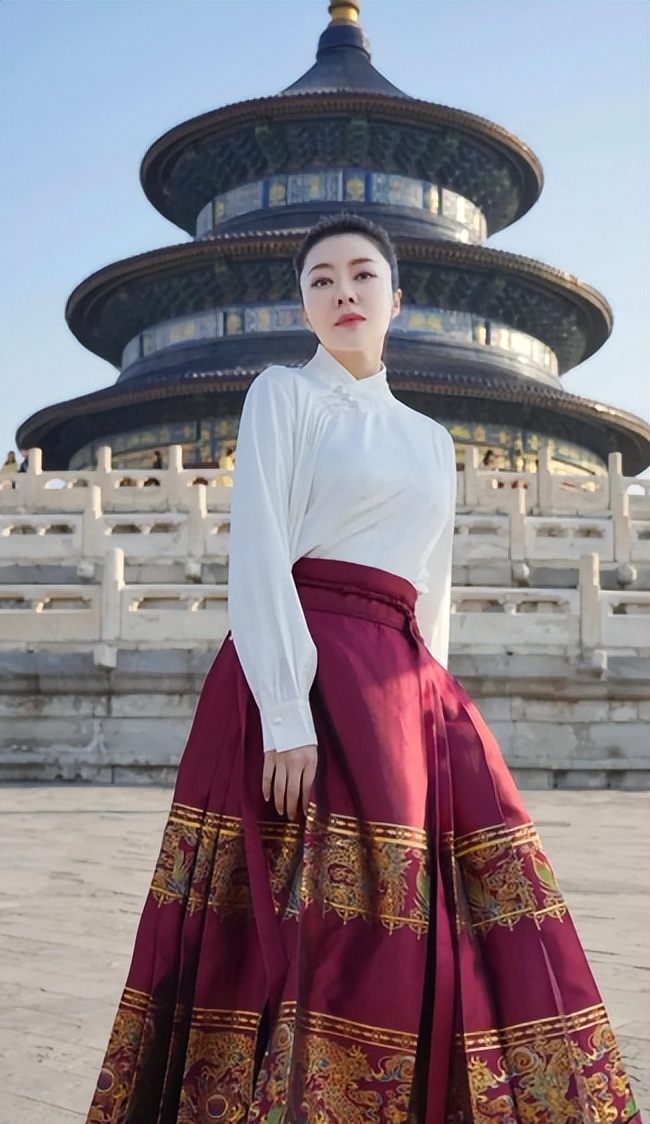 方媛没想到，分手12年谈及旧爱郭富城的熊黛林，因一句话口碑暴涨