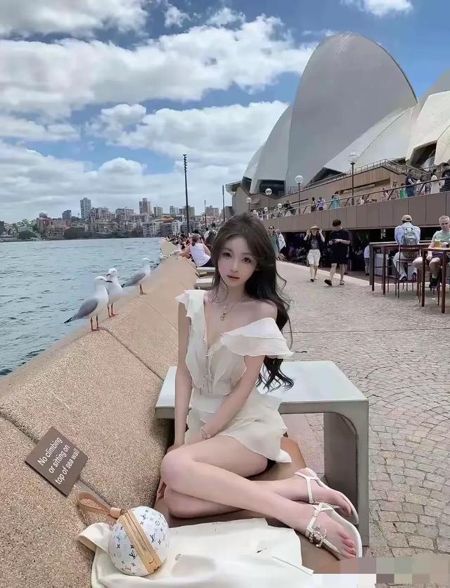 王思聪女友懒懒美成小天使,引网友嫉妒