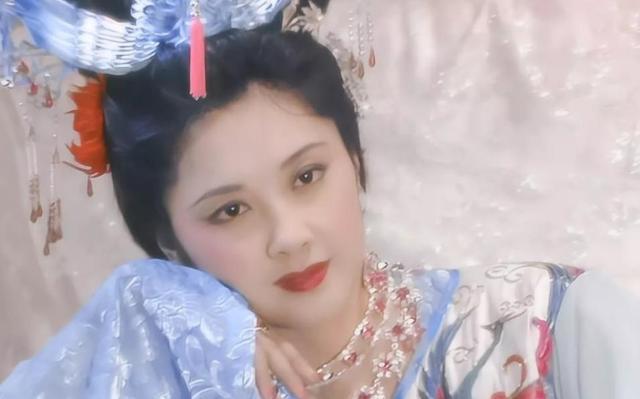 这是80年代女星年轻时的照片,你觉得谁的颜值更胜一筹?