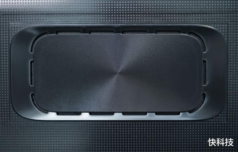 海信E7Q真機首測：黑曜屏Pro加超頻版芯片 畫質表現同級無敵！