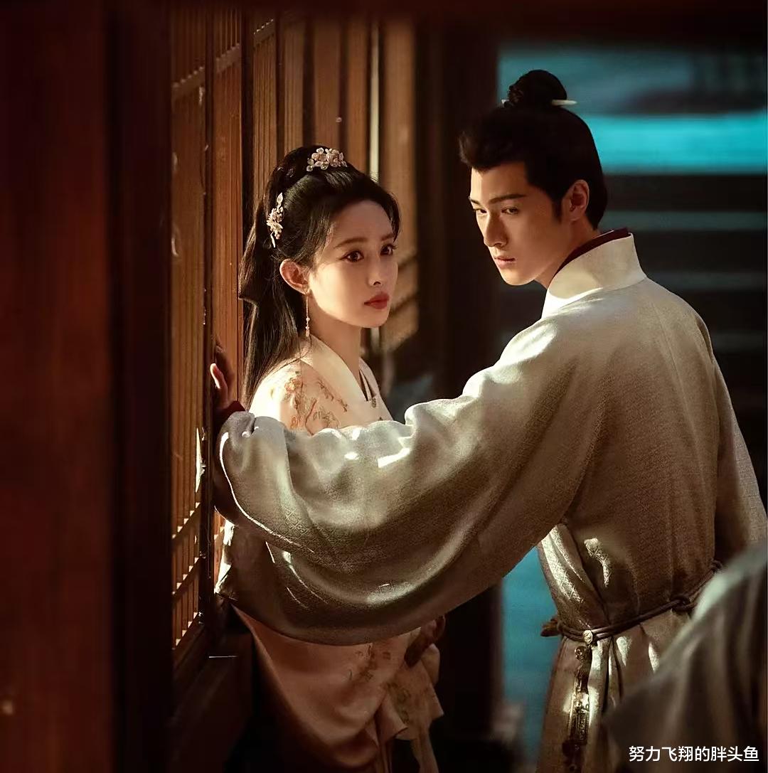 同样是大杀四方的将军，31岁丞磊与28岁李昀锐放一起，谁少年感更强？