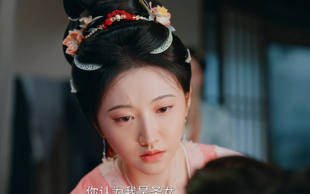 张晚意《似锦》告诉我们，当女四号太过惊艳时，女主可以打酱油了