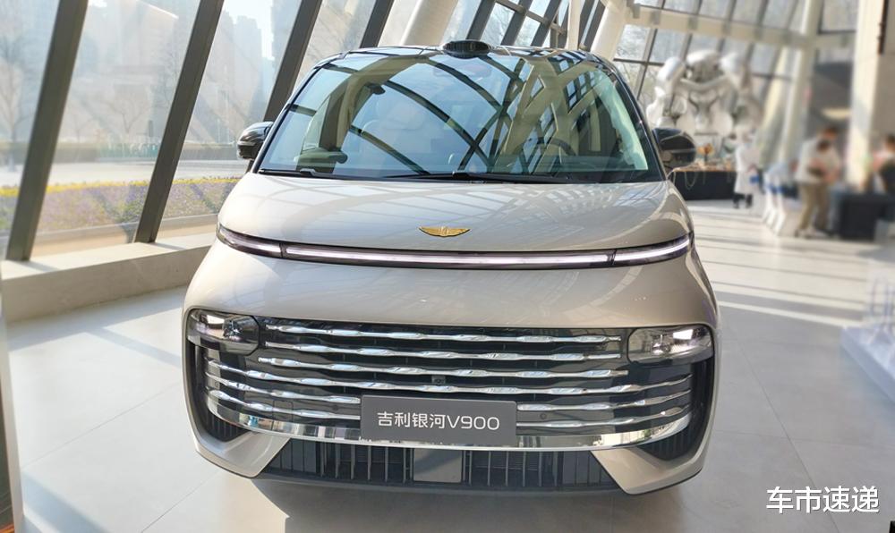 又一新车郑州首秀，银河V900，或将成为中高端MPV搅局者？