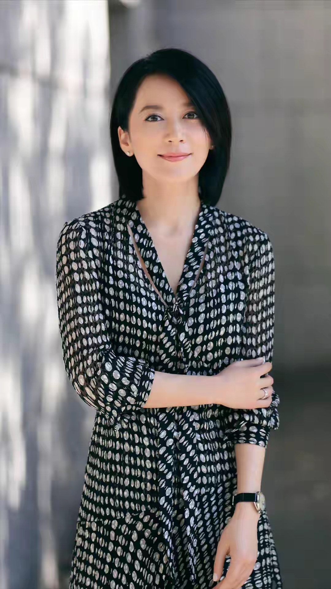 冻龄之外,俞飞鸿的清醒人生更动人!