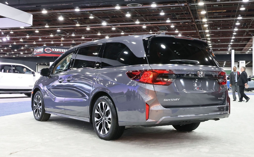 2025款本田奥德赛美版亮相2025底特律车展，搭3.5L V6发动机