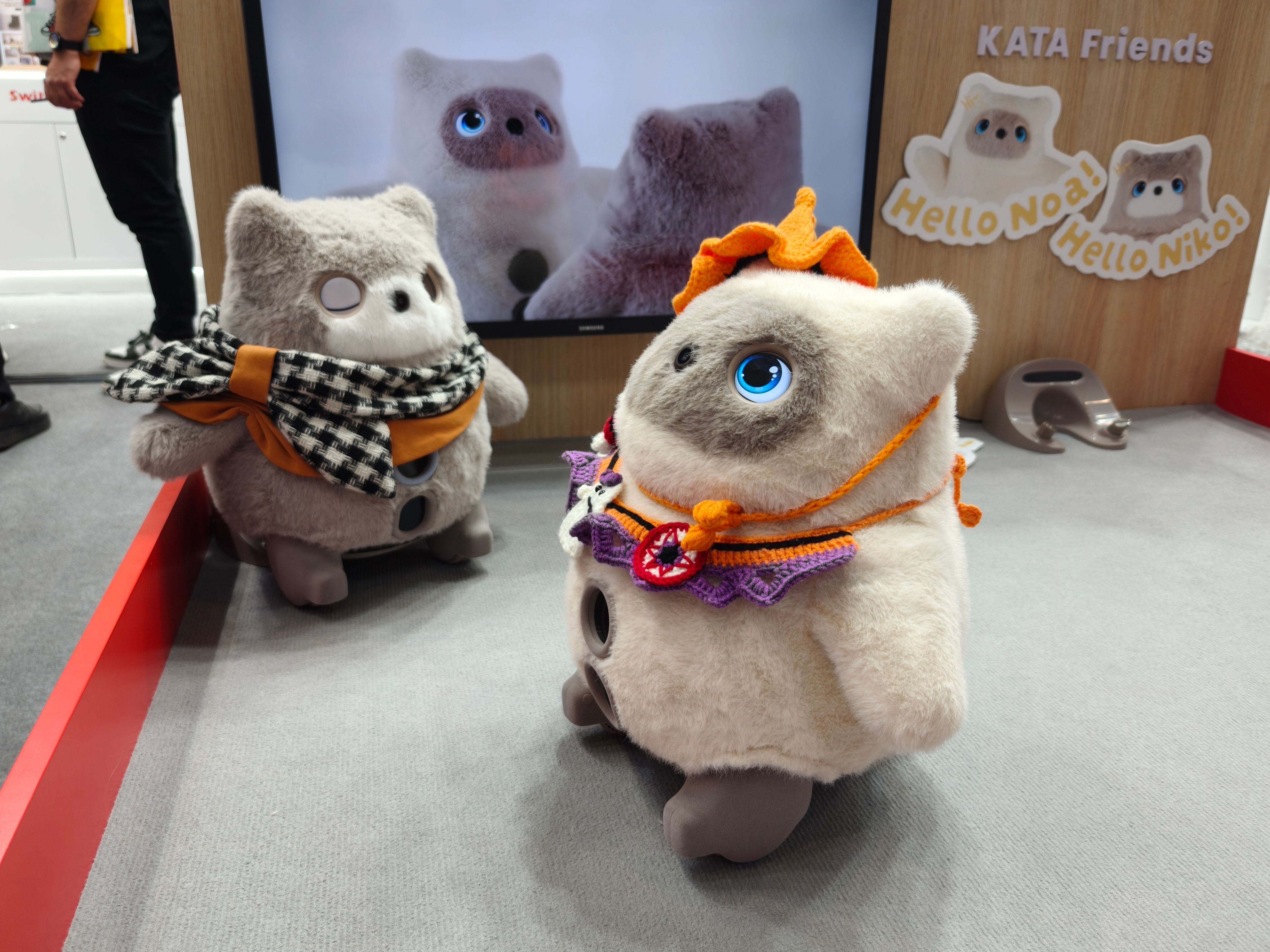 AI硬件狂卷IFA2025：从熨斗到玩偶到冰箱，AI正在“点化”一切！