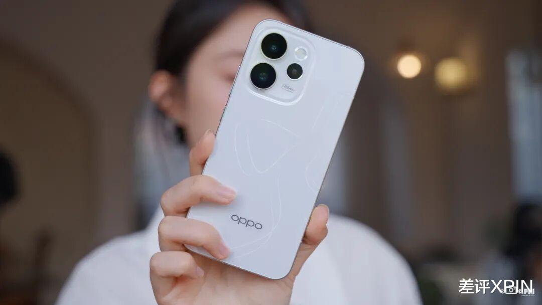 線上被罵高價低配，憑啥這手機(jī)還能賣三百多萬臺？