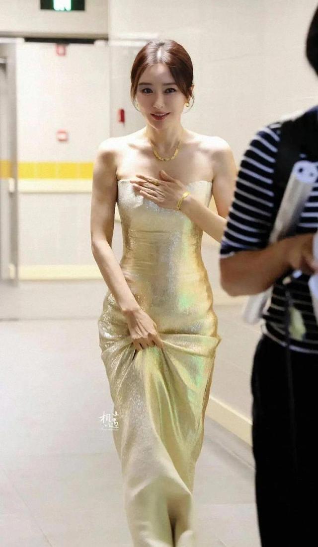 沪上阿姨！秦岚！