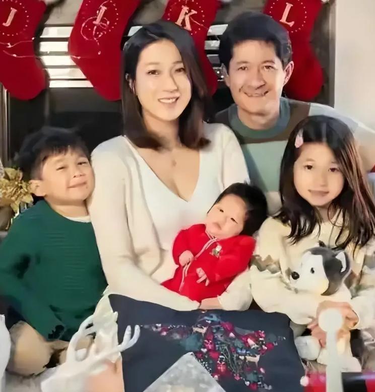 钟嘉欣后悔了!放弃林峯嫁丑男的她,花十年时间看穿丈夫\真面目\