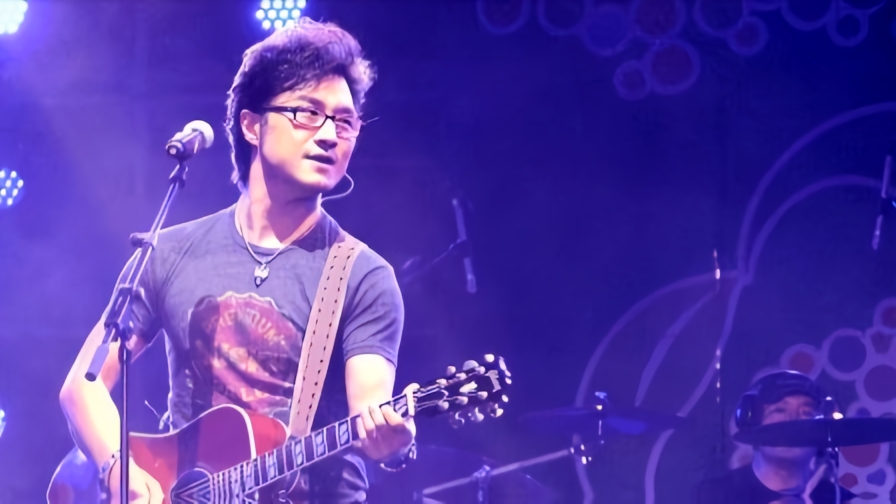 \汪峰定律\又双叒叕显灵了！这次连吃瓜群众都坐不住了