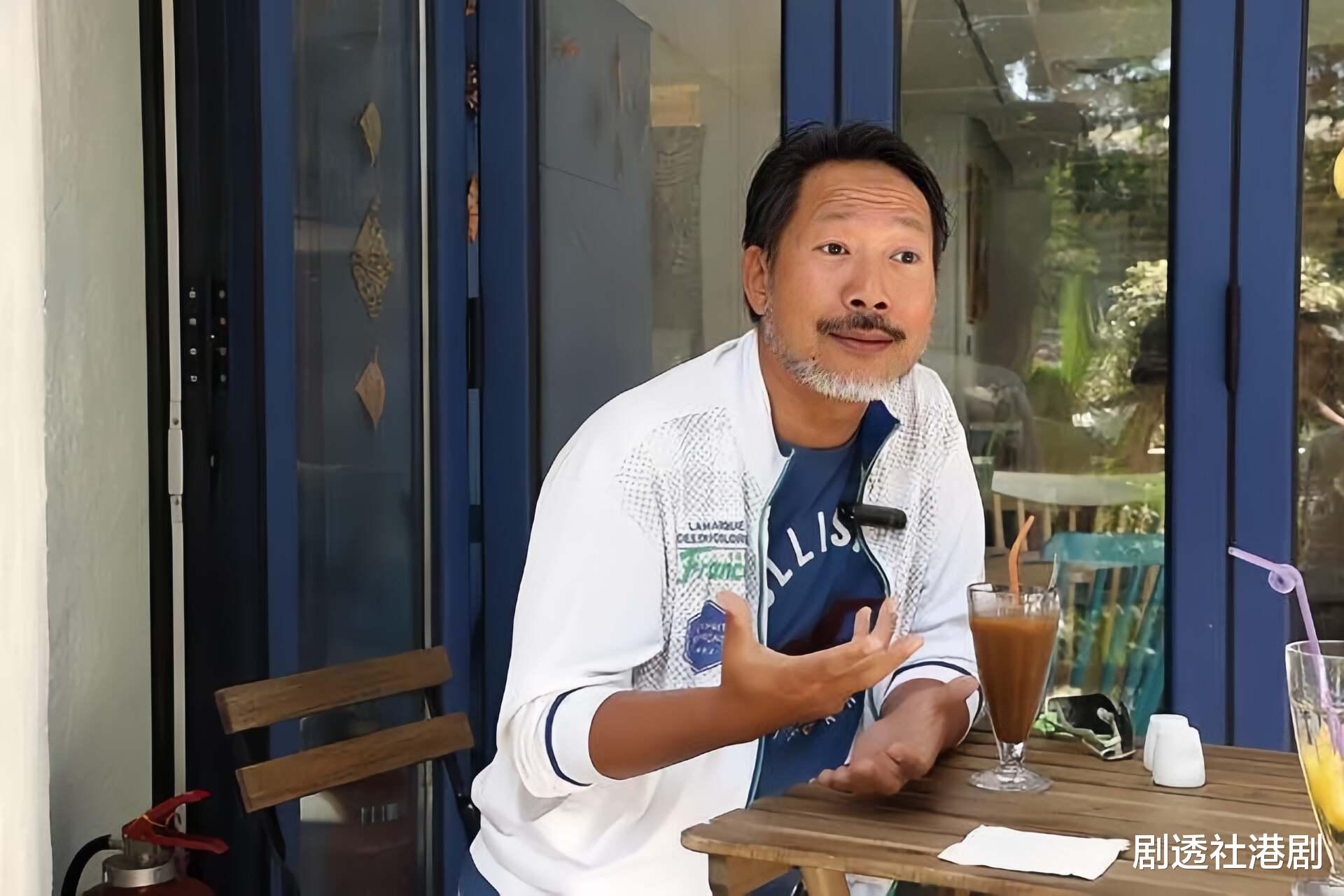 63岁TVB知名配角演员转行卖鱼，遭前女友出轨背叛，至今还是单身