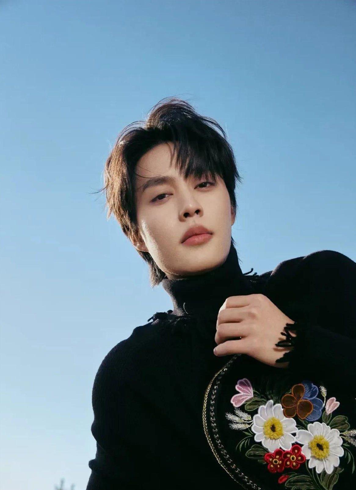 爆款短剧男演员人气排名前二十大换血 曾辉一夜之间掉出前十！