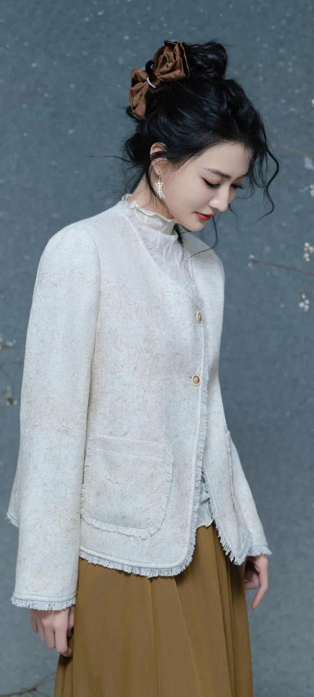 美女系列壁纸第4991期—徐璐