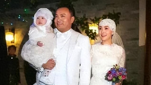 央视主持沙桐又离婚，被妻子嘲多年无性婚姻原配直言：太扯淡