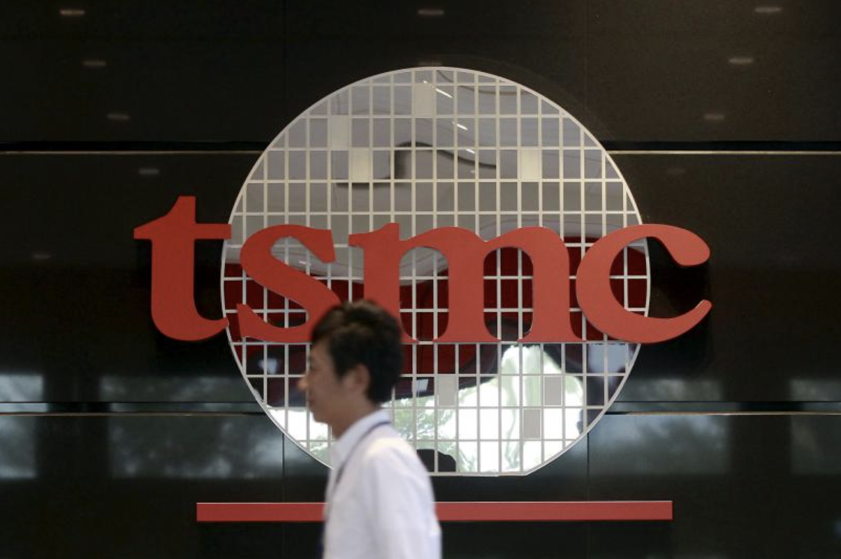 苹果拿下2026年台积电2nm过半产能,并采用WMCM先进封装