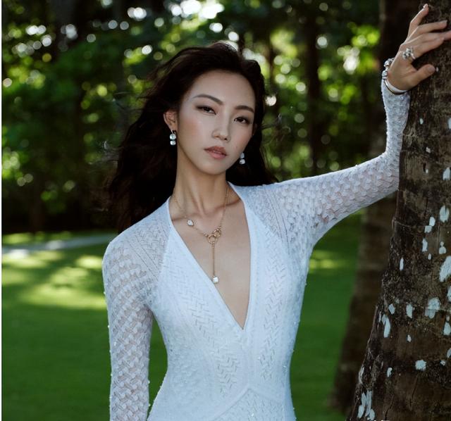 央视除名，《长安的荔枝》女主演出事，曝升学内幕，父亲职位被扒