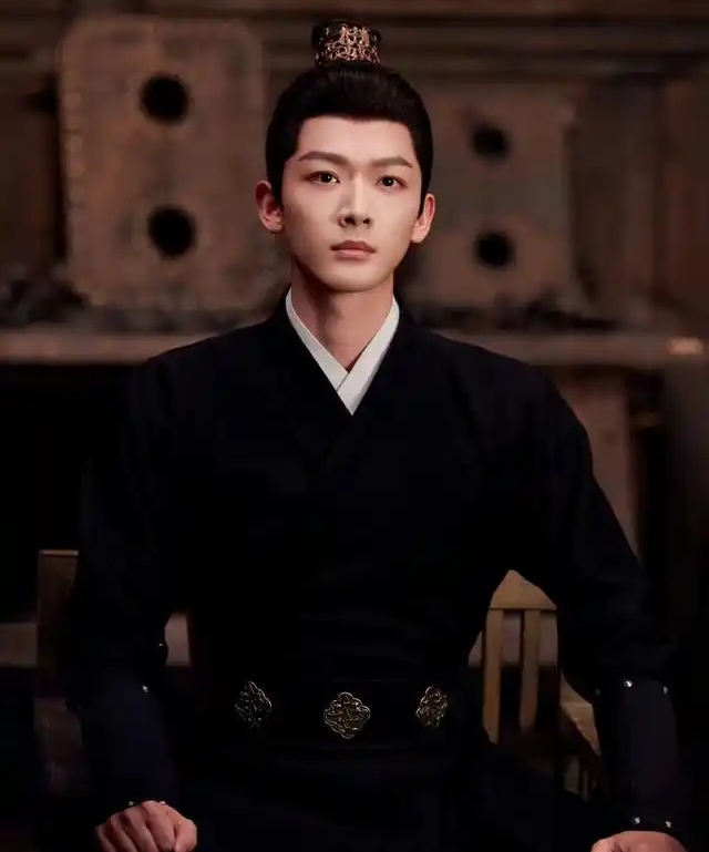 31岁张晚意说自己没经纪公司很自由,那英:你这么年轻就自由了?