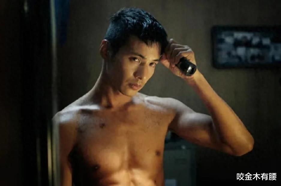 殡仪馆里为金赛纶流泪的元斌，消失了整整15年，却活出了透彻体面