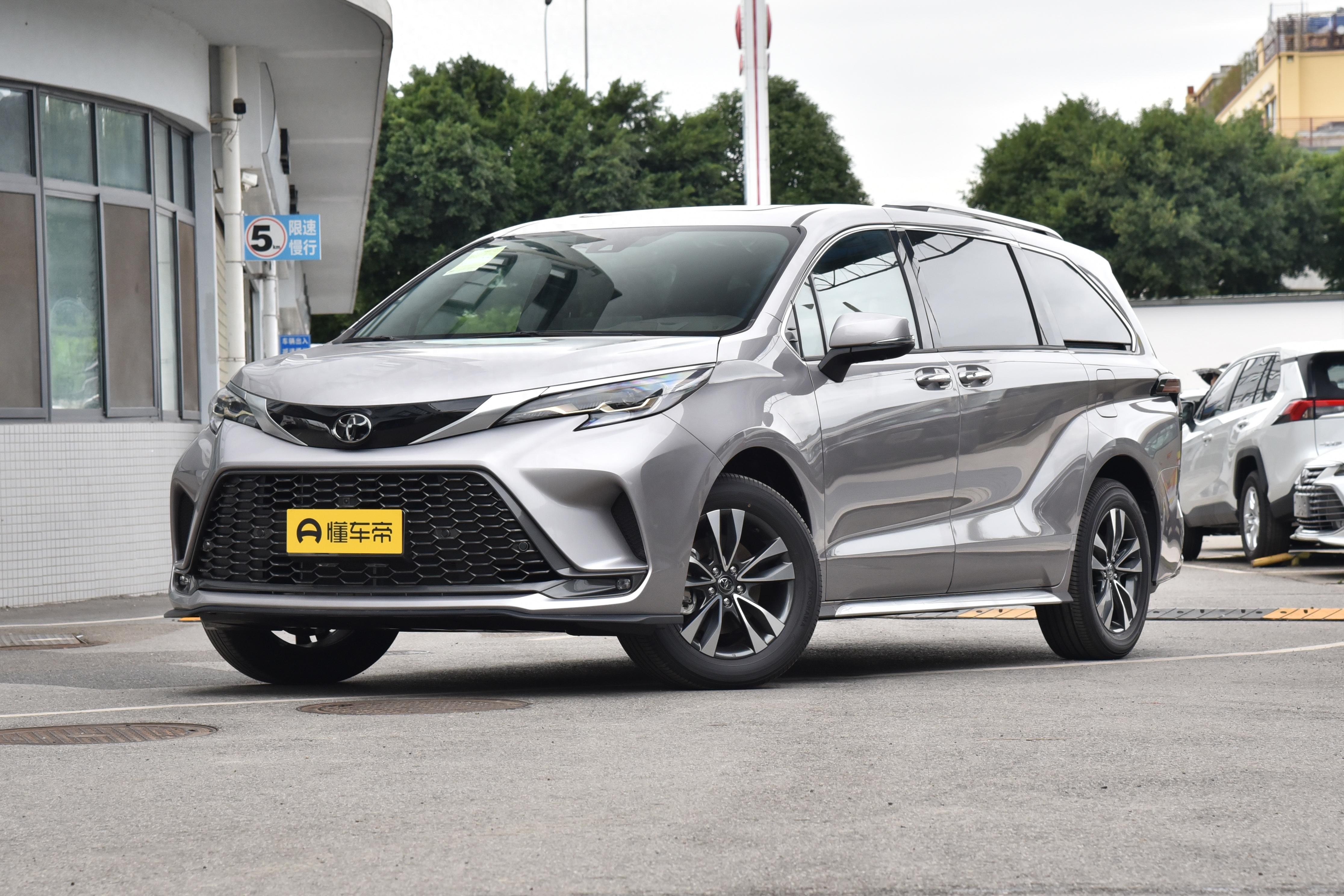 熟悉的配方，务实的进化，家庭出行的伙伴丰田格瑞维亚2026款