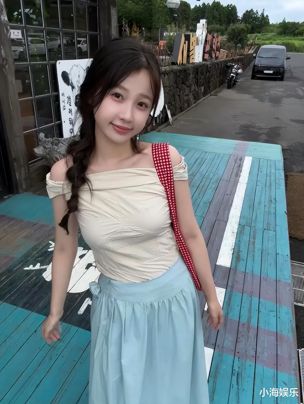 何与为虞书欣庆33岁生日，前天连线已露端倪，秘密飞上海闷声干大事