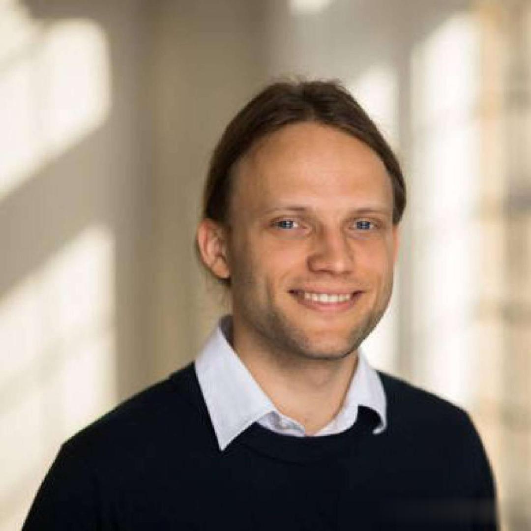 終結OpenAI壟斷的11人