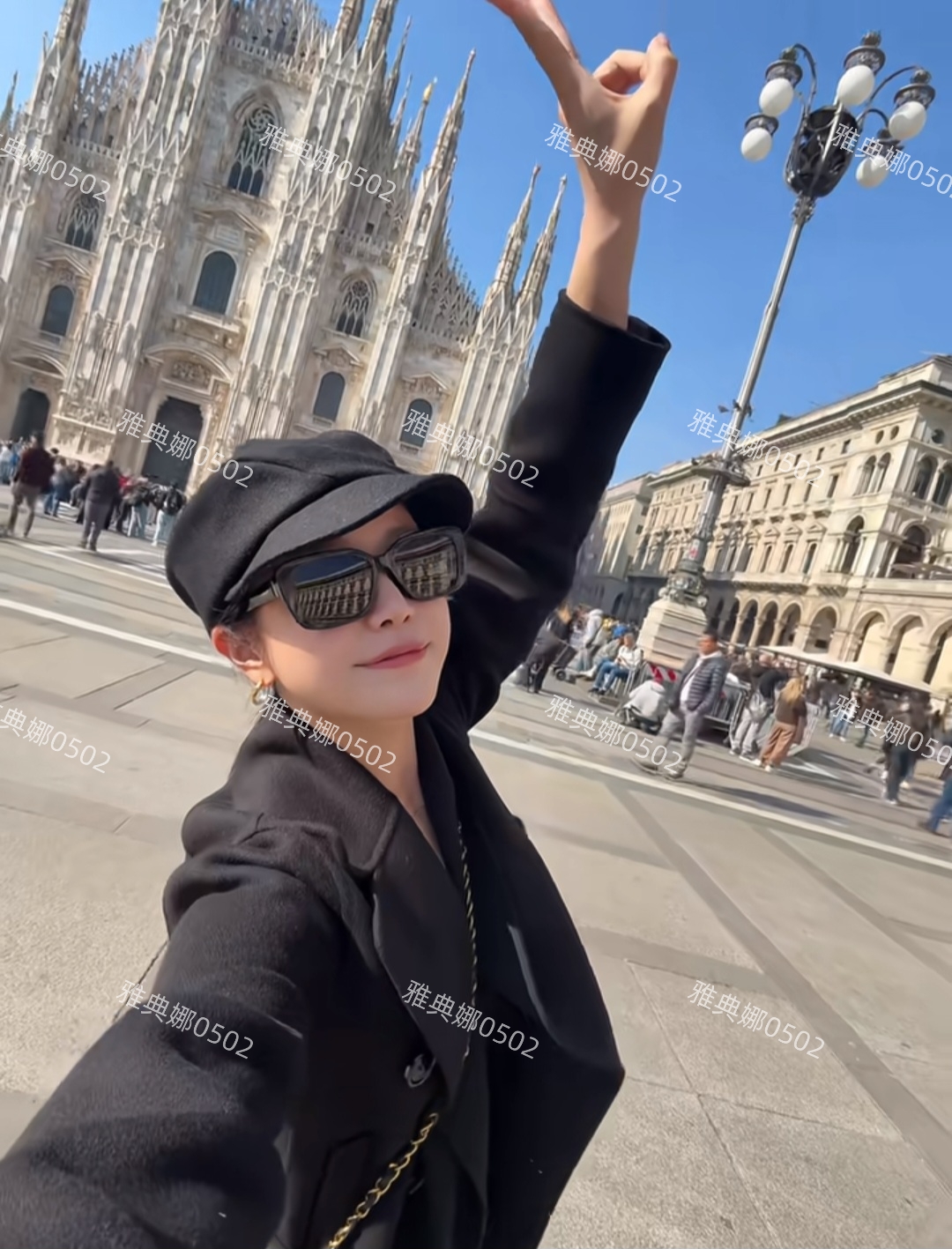 陈妍希的颜值被高估了，自己发的照片和路人拍的生图简直判若两人