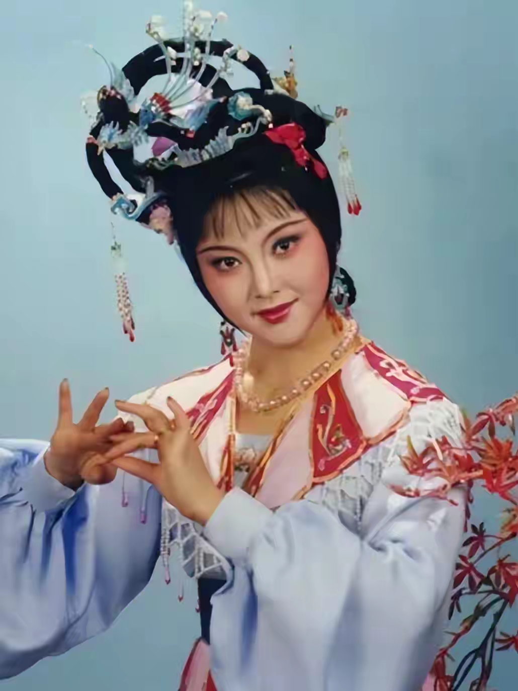 唏嘘！越剧王子赵志刚再婚娶陈湜，前妻孙智君带病养女太心酸？